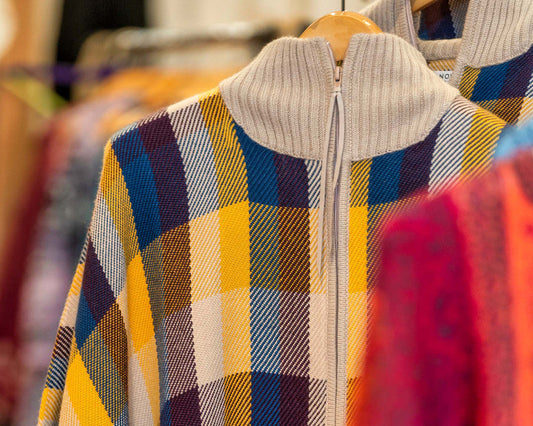 How to Differentiate Between High-Quality and Subpar Alpaca Clothing